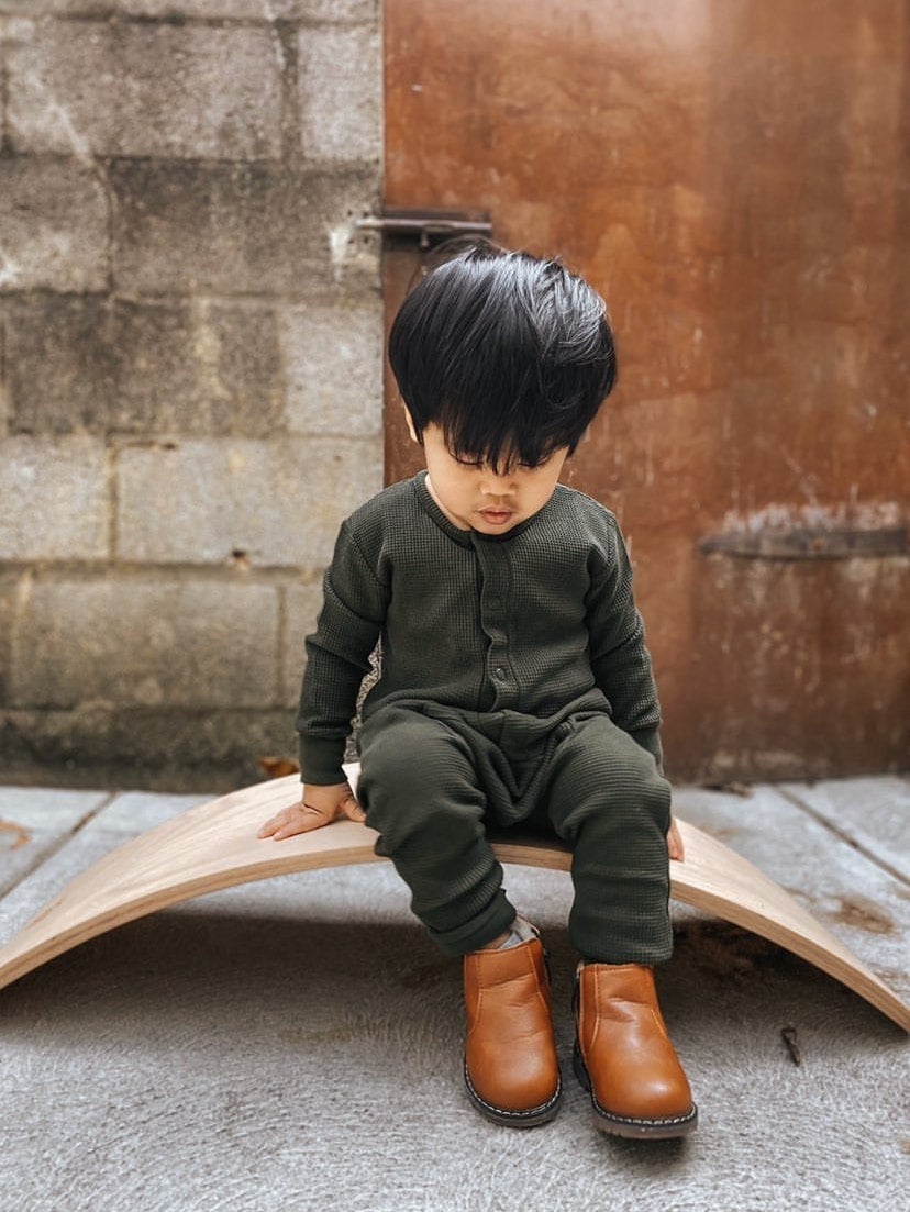 Tan boots boys sales
